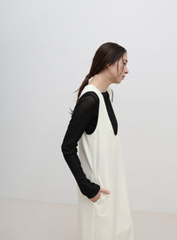 バックスリットUネックロングワンピース