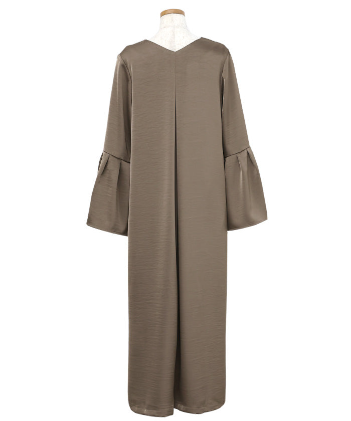 【オケージョン/結婚式】スリットスリーブVネックワンピース