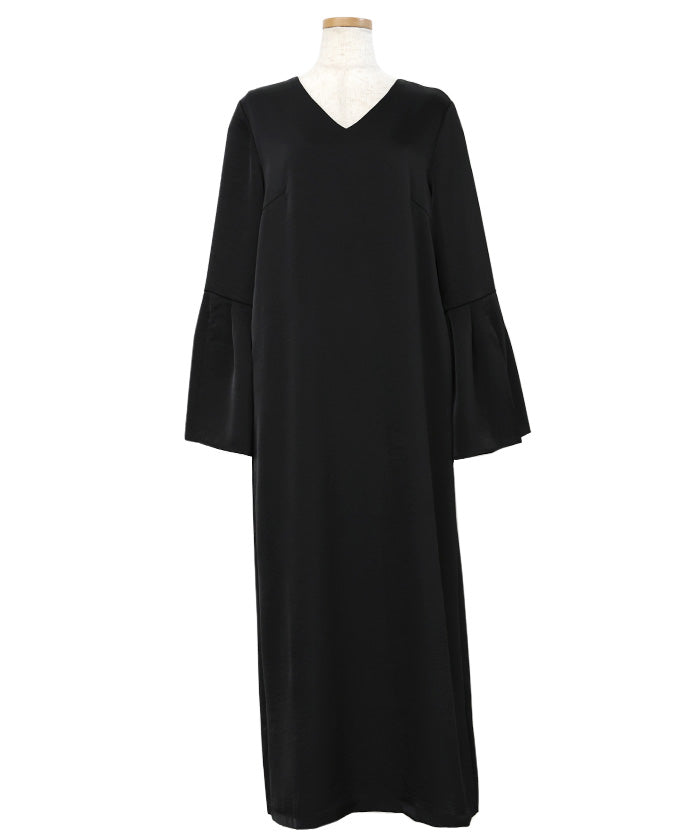 【オケージョン/結婚式】スリットスリーブVネックワンピース