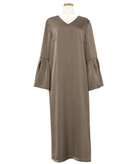 【オケージョン/結婚式】スリットスリーブVネックワンピース