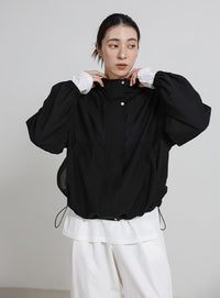 スタンドネックシアーフーディー