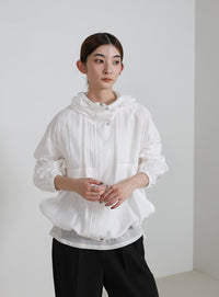 スタンドネックシアーフーディー