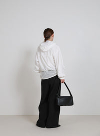 スタンドネックシアーフーディー