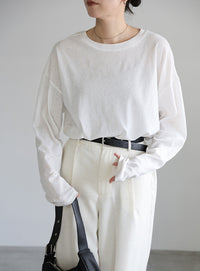 スラブシアークルーネックトップス