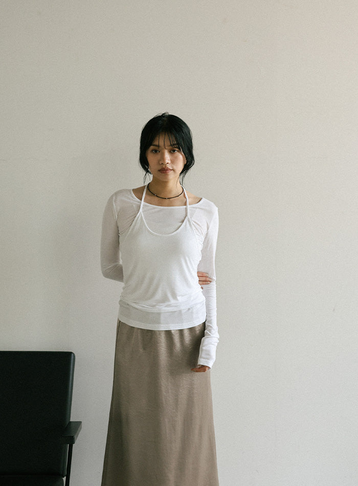 ホルターキャミレイヤードトップス