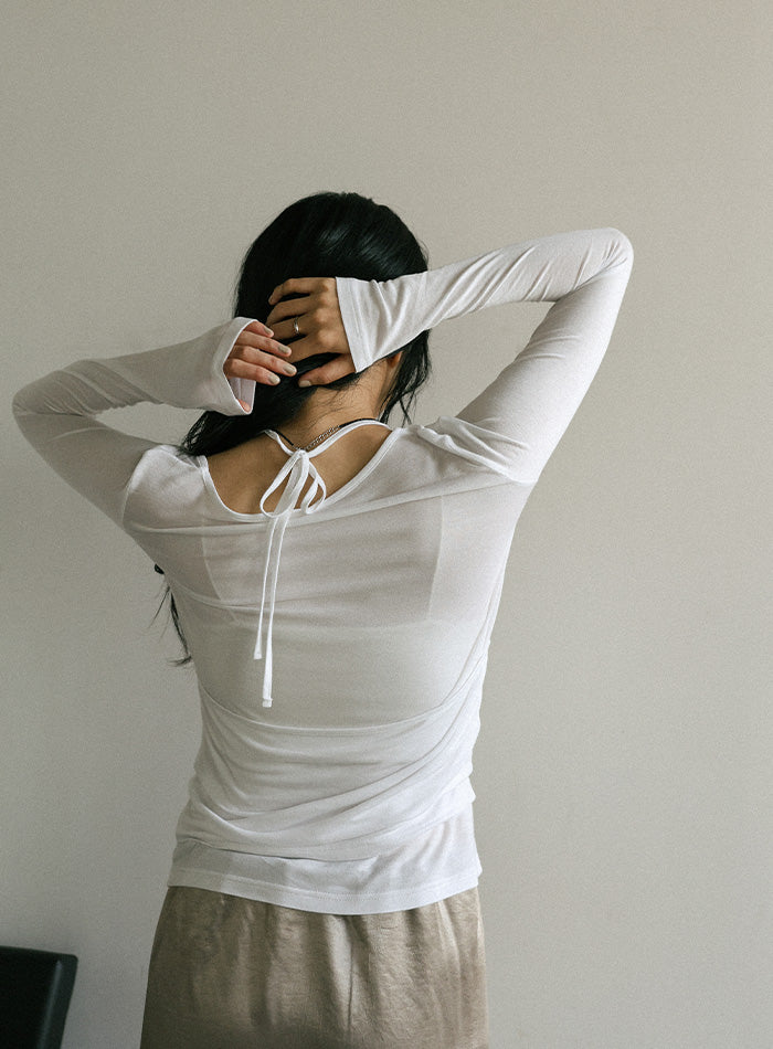 ホルターキャミレイヤードトップス