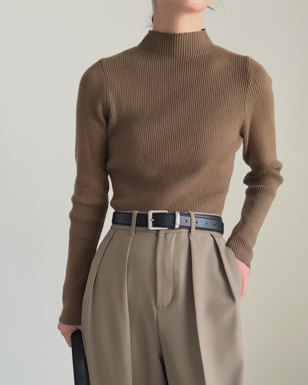 プチハイネックリブニット