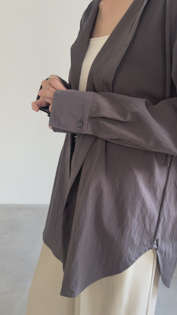 ビッグシルエットフーディーシャツ