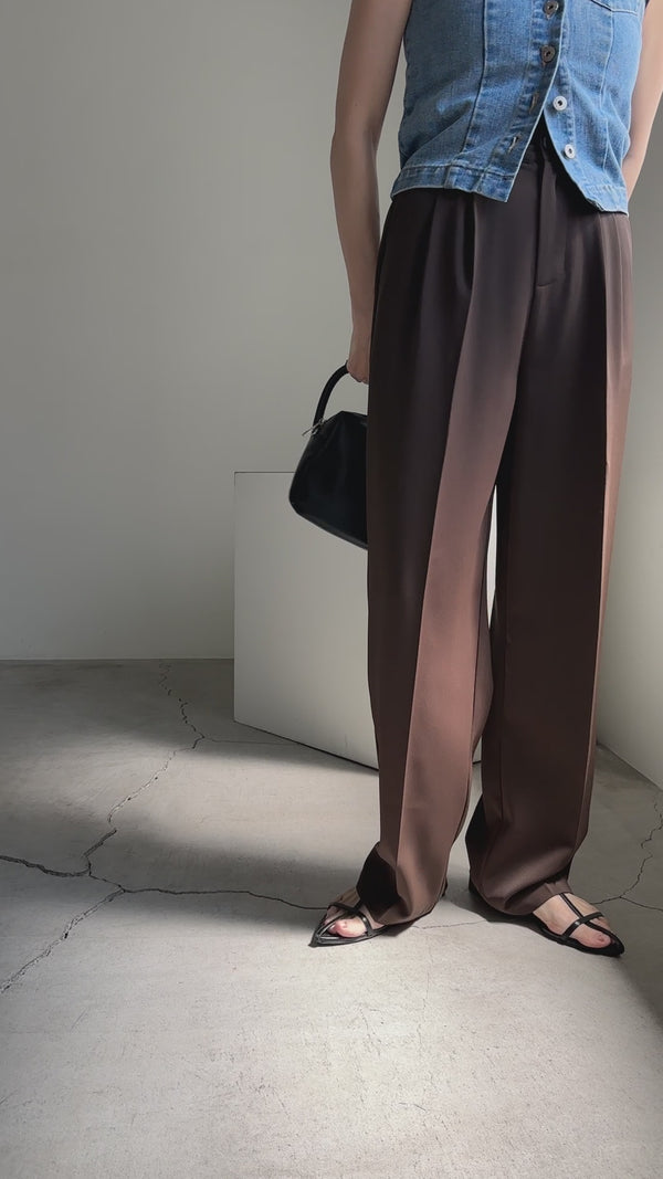 丈長め / ハイウエストセンタープレススラックス