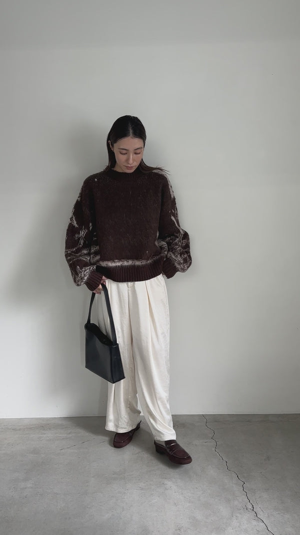 ニュアンスジャガードニット