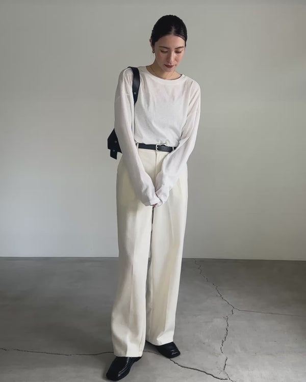 スラブシアークルーネックトップス