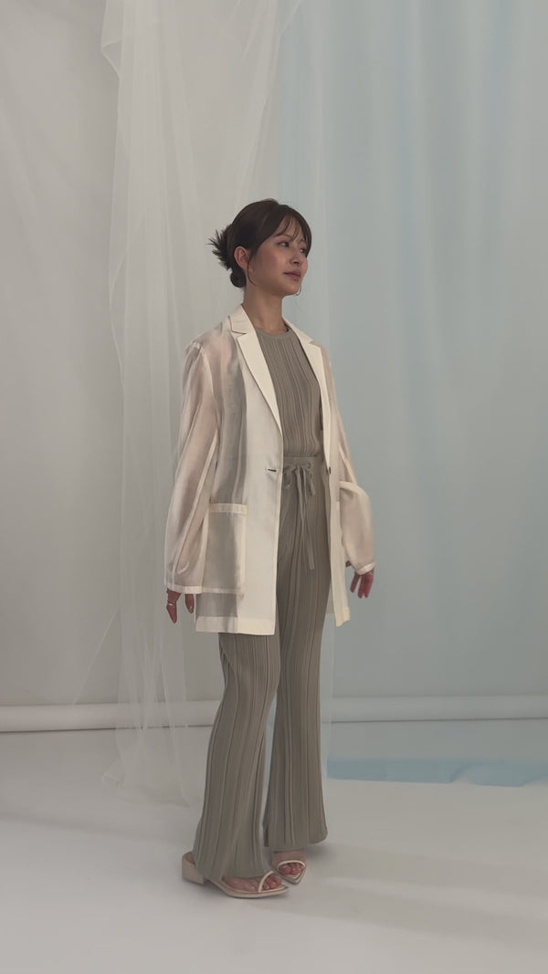 ランダムリブフレアニットパンツ