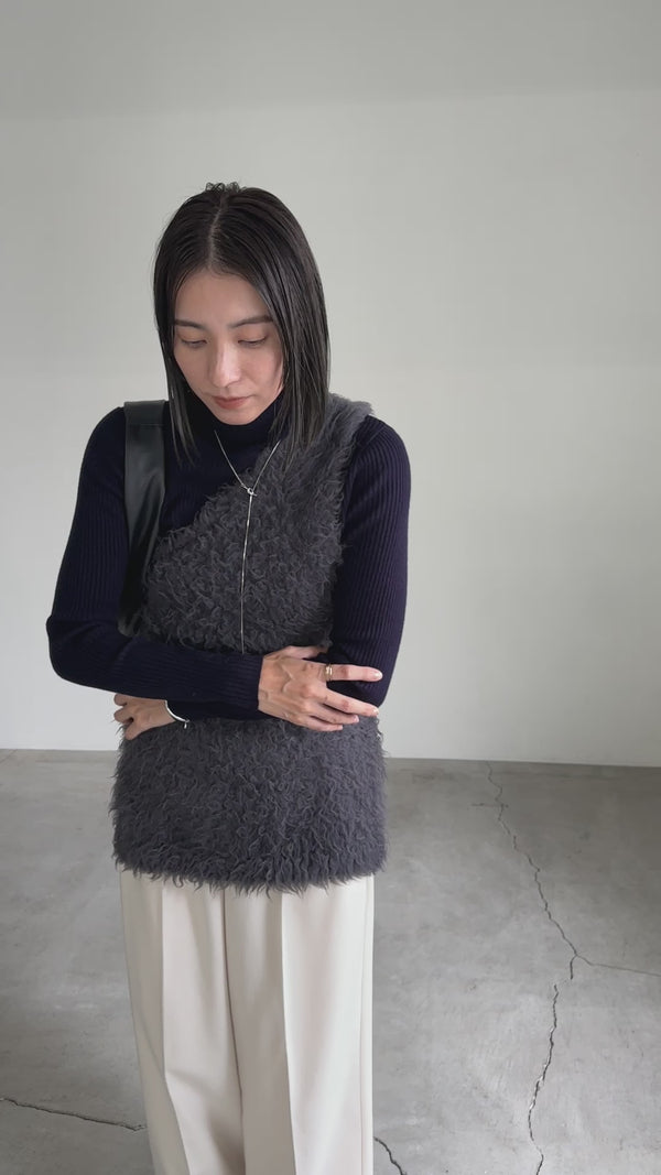 ワンショルダーシャギーニットベスト