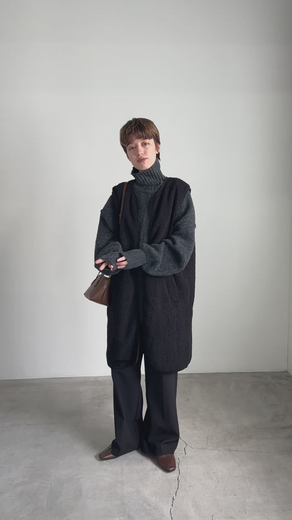 パイピングボアロングベスト