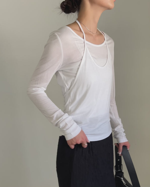 ホルターキャミレイヤードトップス