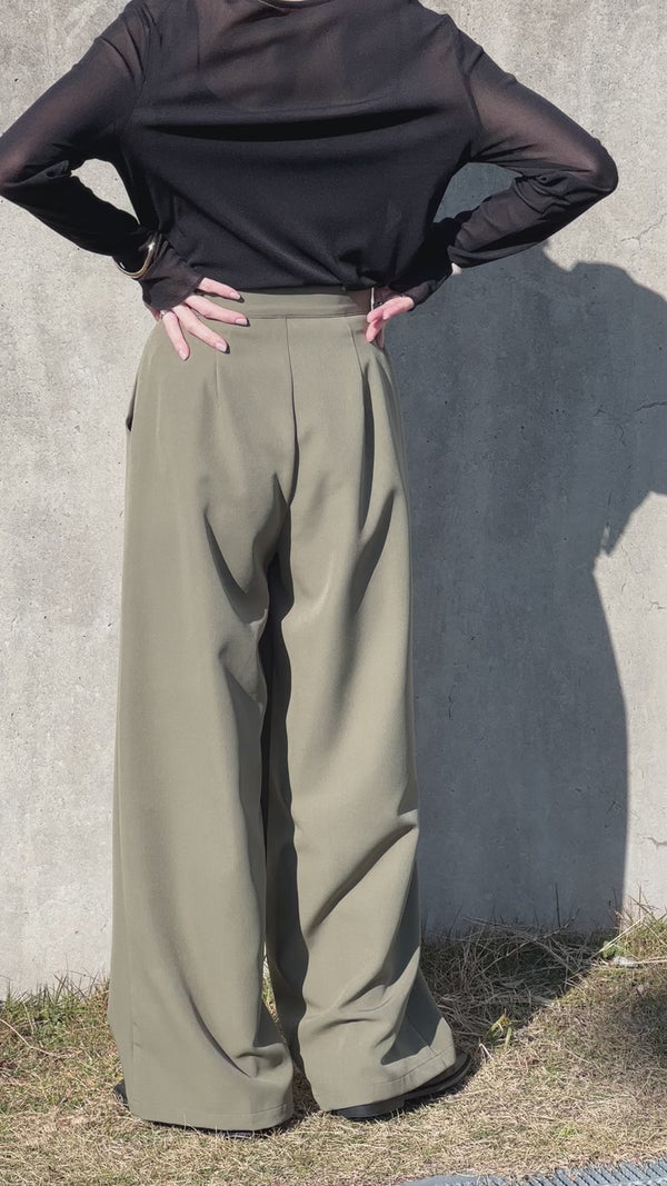 ラップワイドパンツ