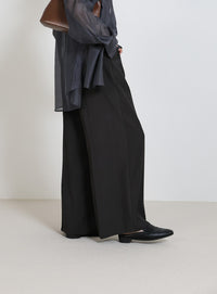 センタープレスワイドストレートスラックス