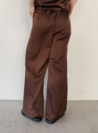 ストレートイージーサテンタックパンツ【セットアップ対応】【by SON】