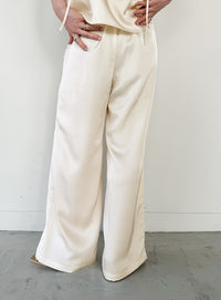 ストレートイージーサテンタックパンツ【セットアップ対応】【by SON】