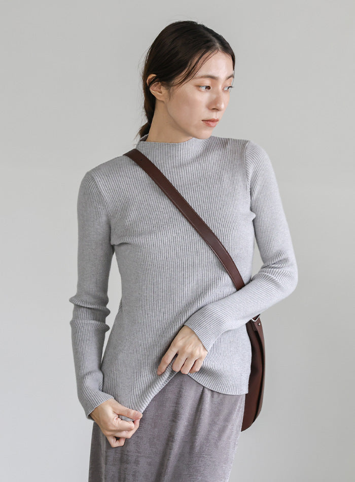 プチハイネックリブニット