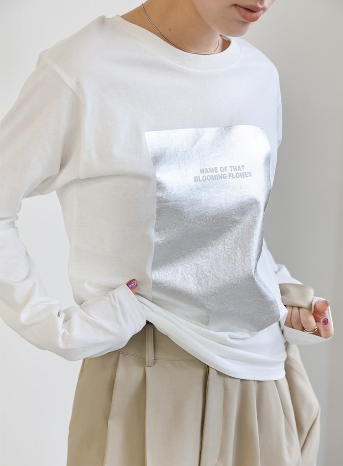 箔プリントロングTシャツ