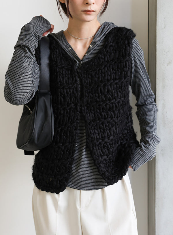 ハンドニットベスト