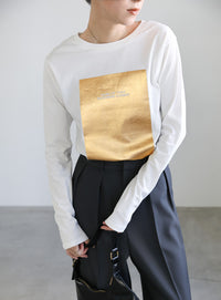 箔プリントロングTシャツ