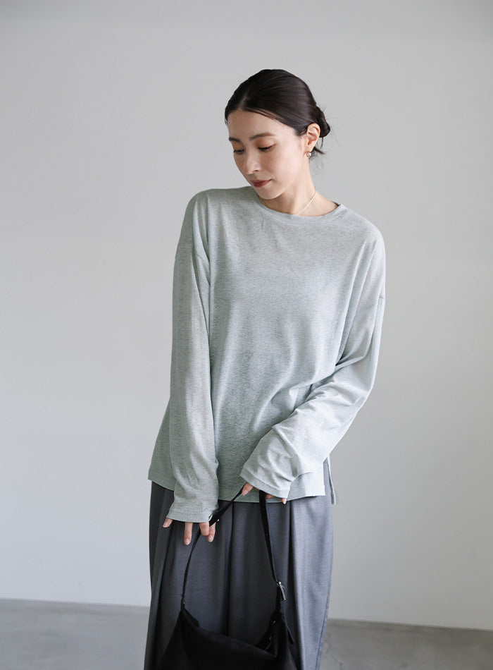 スラブシアークルーネックトップス