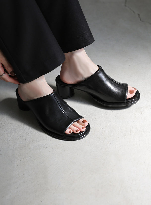 シリンダーヒールサンダル