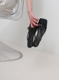 ワイドスクエアトングローヒールサンダル