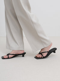 ワイドスクエアトングローヒールサンダル