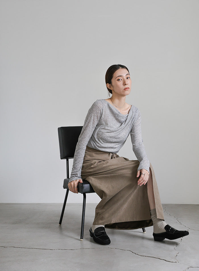 ピーチスキンウエストツイストスカート