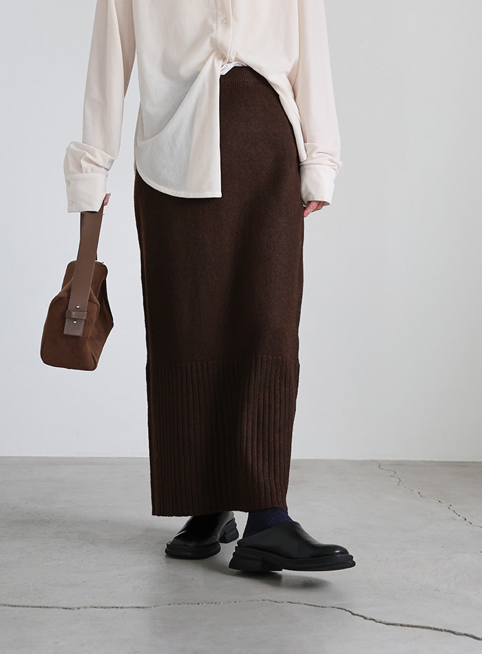 ヘムリブニットIラインスカート