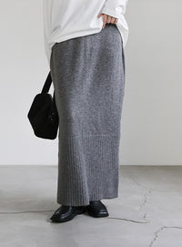 ヘムリブニットIラインスカート