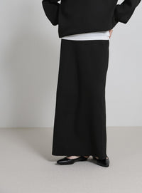 スポンディッシュＩラインニットスカート