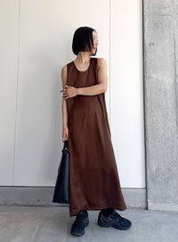 ラウンドネックサテンロングワンピース【セットアップ対応】【by SON】