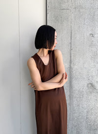 ラウンドネックサテンロングワンピース【セットアップ対応】【by SON】