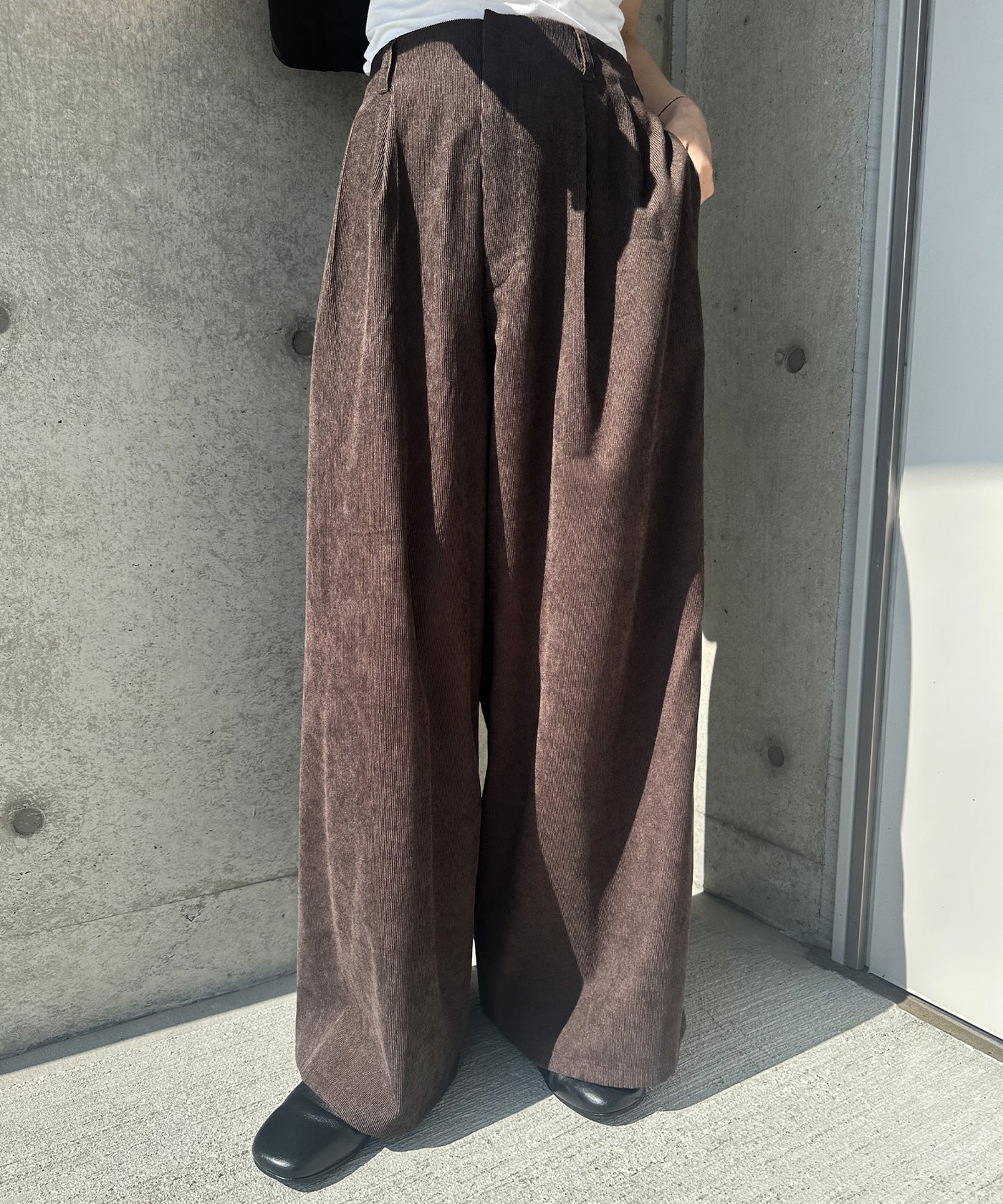 コーデュロイワイドストレートスラックス【by SON】 – SELECT MOCA