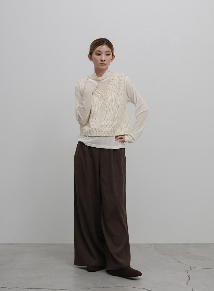 ロービングVネックベスト – SELECT MOCA