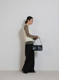 コンパクトVネックニットベスト