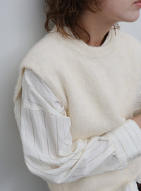 モヘア起毛ニットベスト