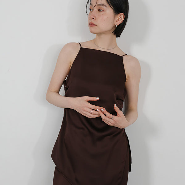 サイドスリットアシンメトリーサテンキャミソール【セットアップ対応