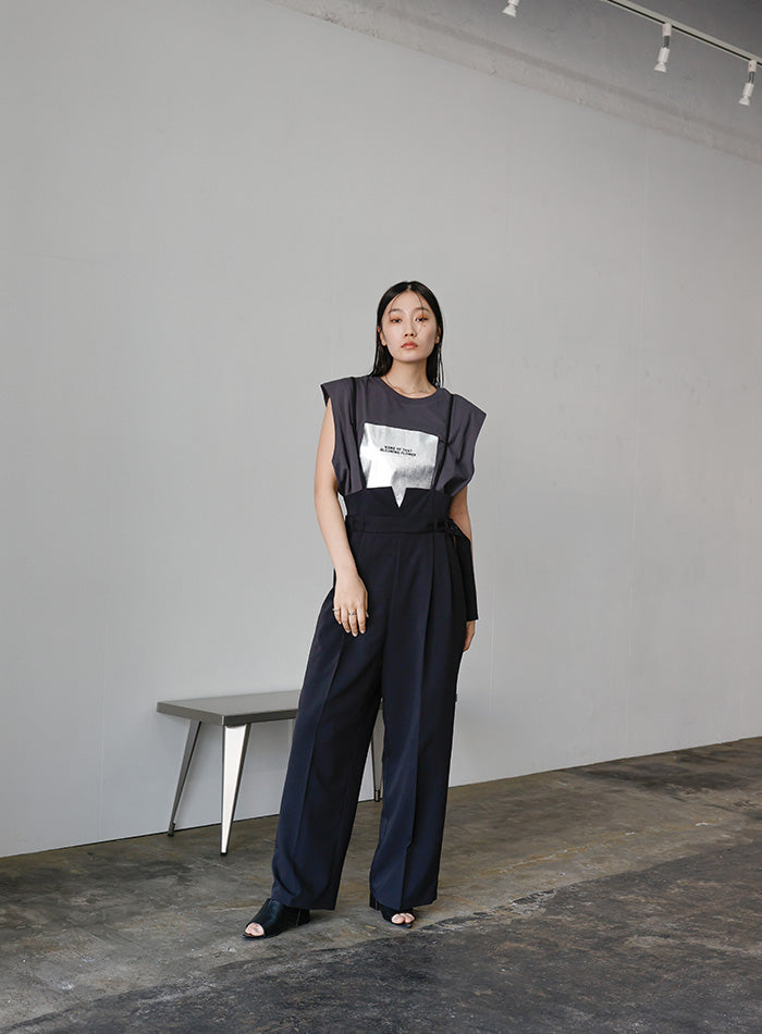 箔プリントノースリーブTシャツ