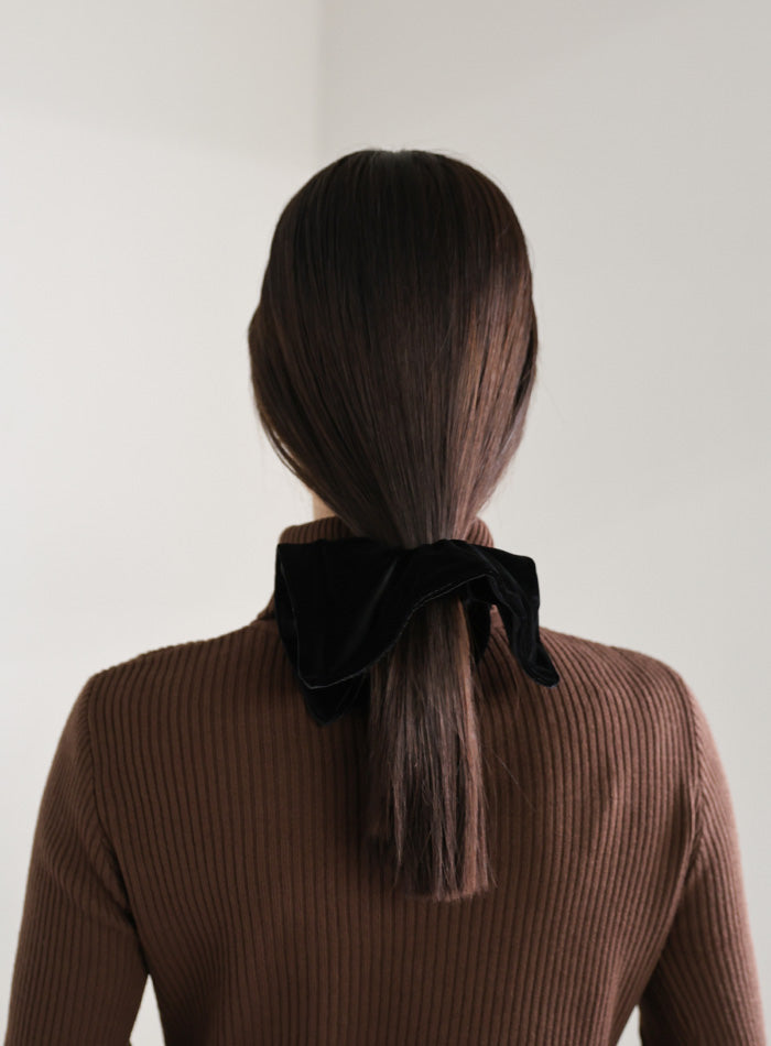 スクエアデザインベロアシュシュ