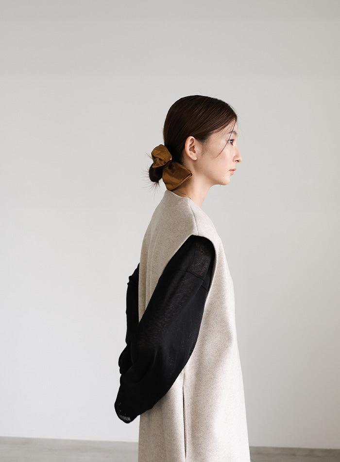 スクエアデザインベロアシュシュ