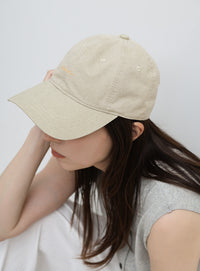 シンプルロゴキャップ