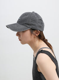 シンプルロゴキャップ