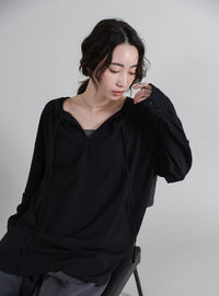【Et】Tuck Ribbon Key Neck Blouse