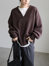 Vネックボリュームスリーブオーバーニット