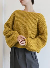 ボートネックボリュームスリーブショートニット【SALE】